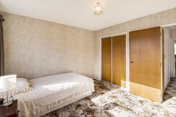 2/5 Salford Avenue Redwood_16