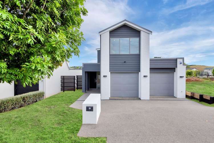 67 Ridge View Crescent Pukekohe_0