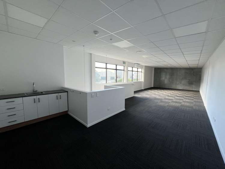 Unit 1/5 School Road Kaiwharawhara_7