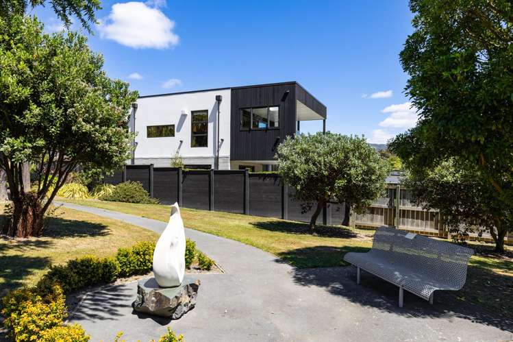 2 Whaitere Place Picton_21