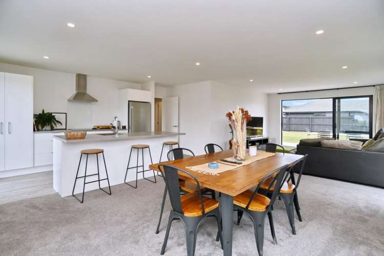 8 Fearne Drive Woodend_6