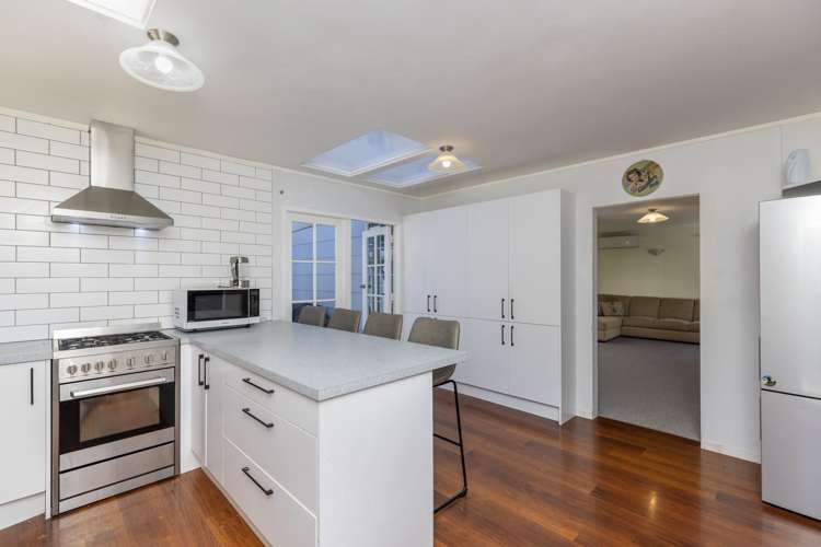 11 Hookway Grove Paraparaumu_8