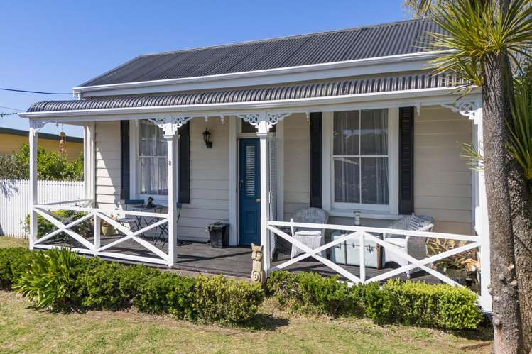 8 Albert Street Waihi_18