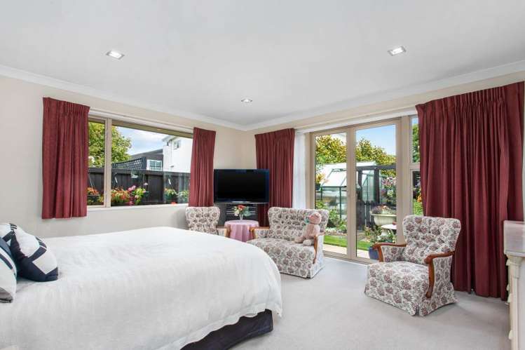 32 Applefield Court Northwood_9