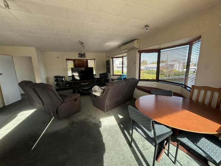 16 Matuku Street 2765_1