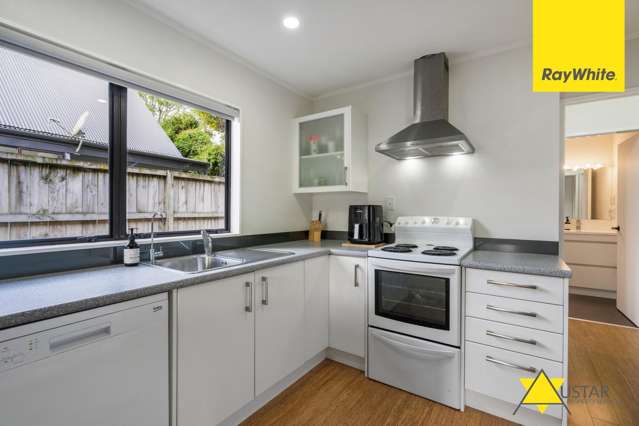 2/57 Hale Crescent Bayview_1