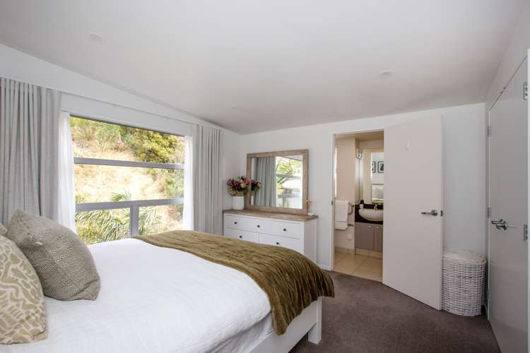 48 Erlestoke Crescent Churton Park_13