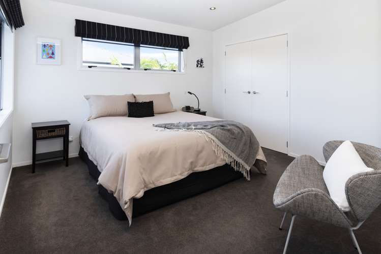 15 Oceania Place Mellons Bay_17