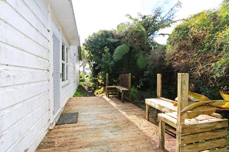 11 Warwick Road Stratford_13