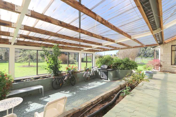 81 Erskine Road Otatara_34