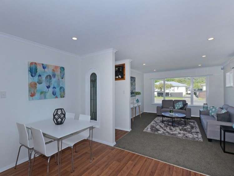 42 Donnelley Drive Wainuiomata_4