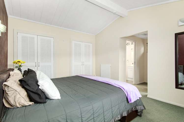 5 South Street Tawa_12