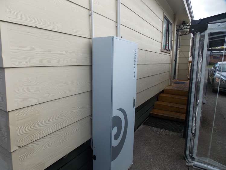 1 Roots Street West Feilding_15