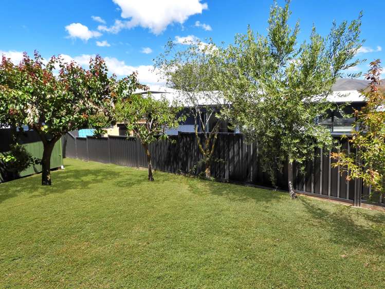 222 Waitaki Drive Otematata_15