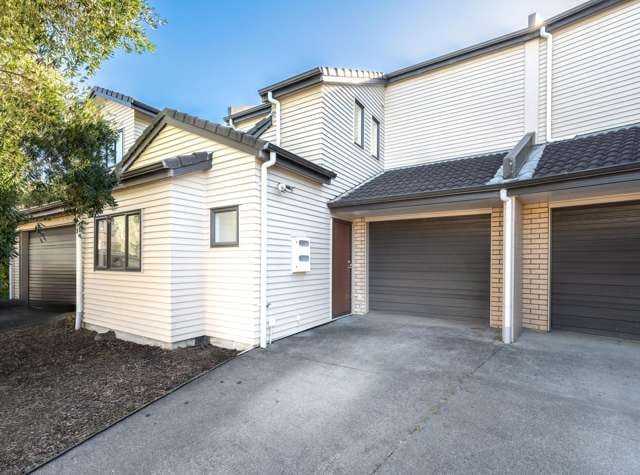 Perfect Starter Home in Botany College Zone