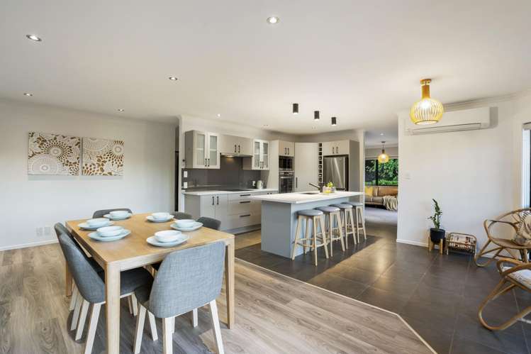 18 Blakewell Place Beachlands_13