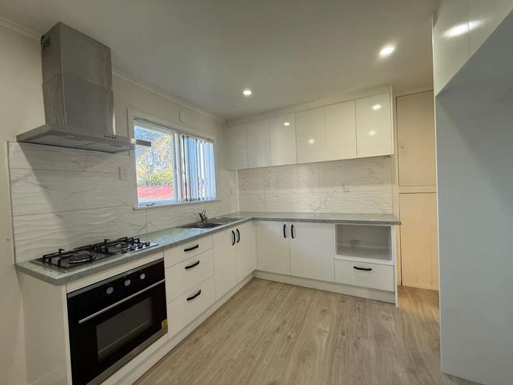156 Russell Road Manurewa_1