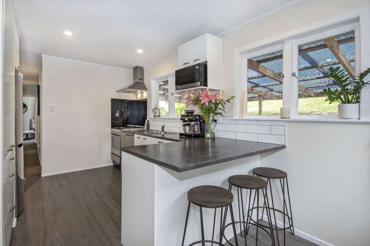 5 Memorial Drive Parahaki_5