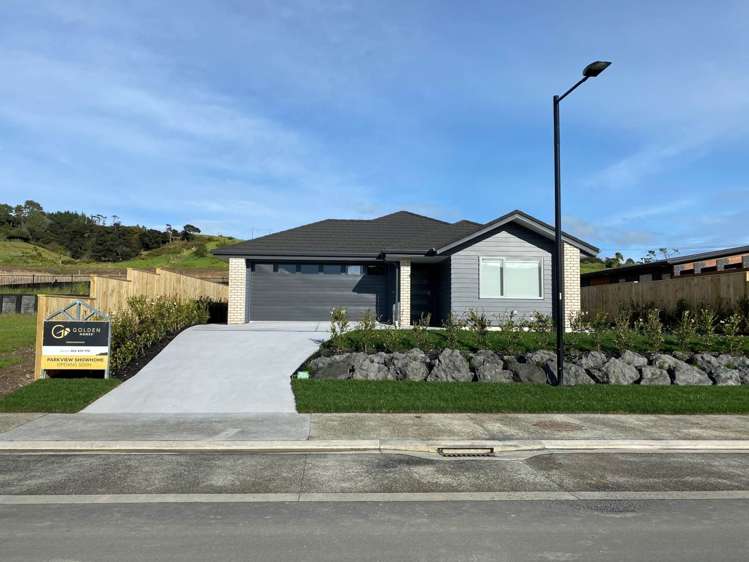 8 Urumaraki Avenue_0