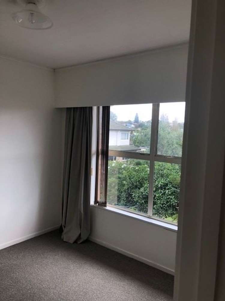 2/111 Shakespeare Road Milford_2