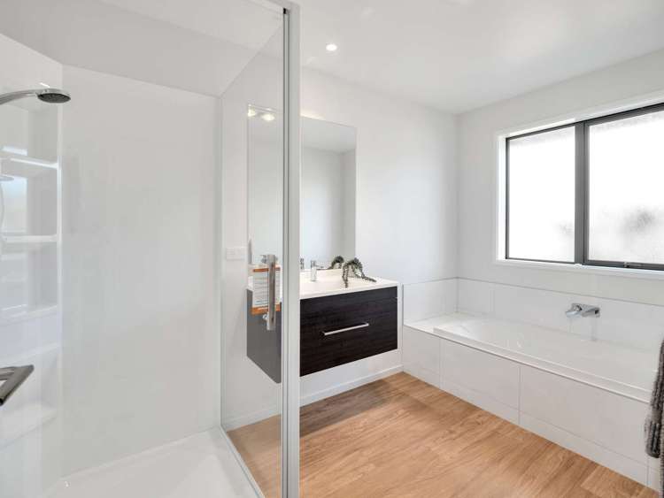 29 Whitehorn Drive Lincoln_25