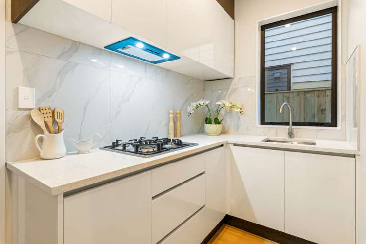 28 Hermitage Street Flat Bush_9