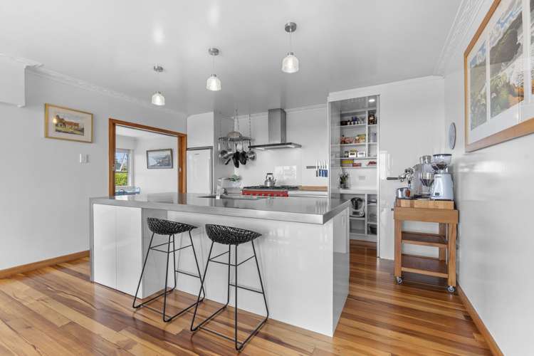 255 Kaihihi Road Okato_6