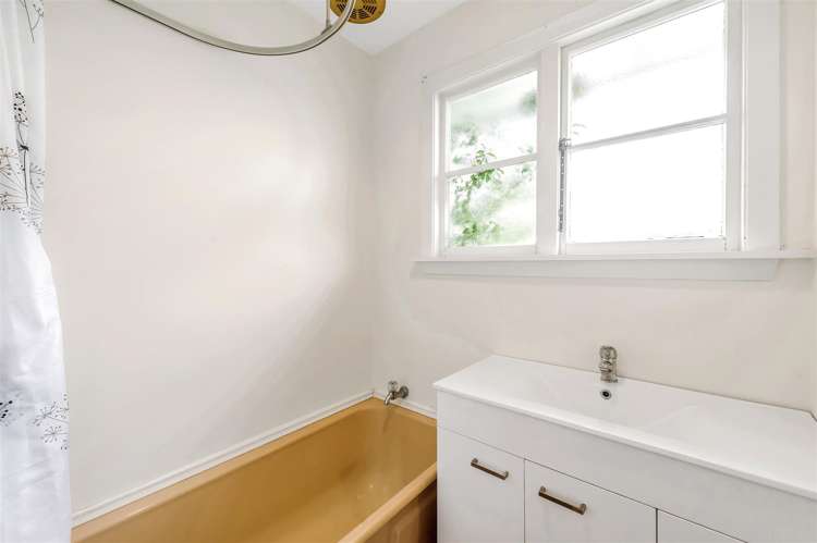 35 Vardon Crescent Shirley_10