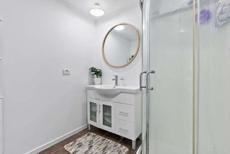 9 Earls Court Hillpark_19