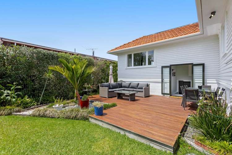88 Rosario Crescent Red Beach_23