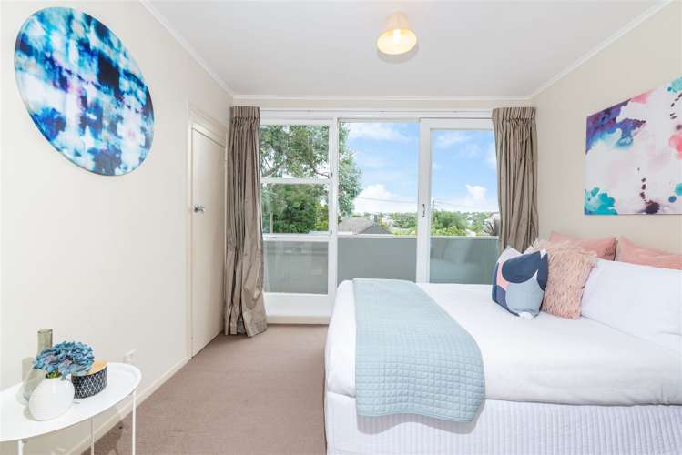 1/26 Otakau Road Milford_8