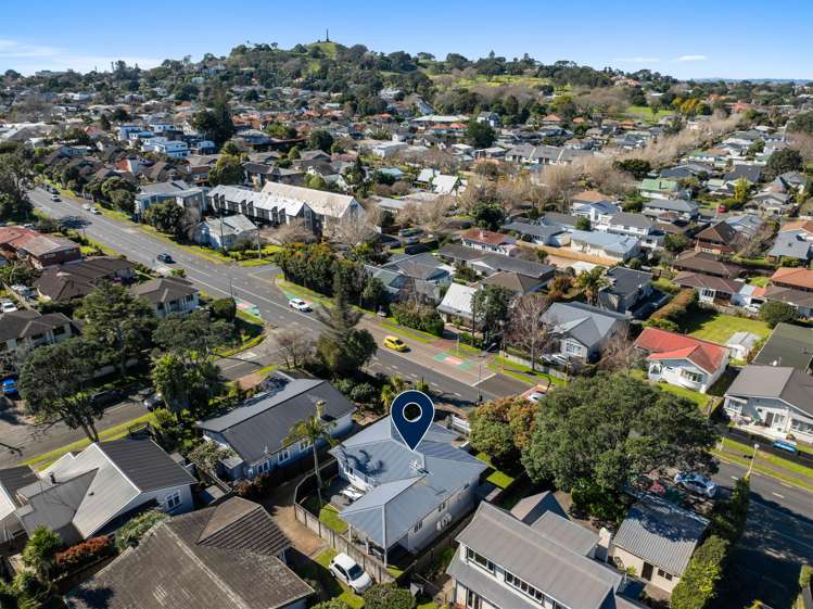 79a Pah Road Royal Oak_27