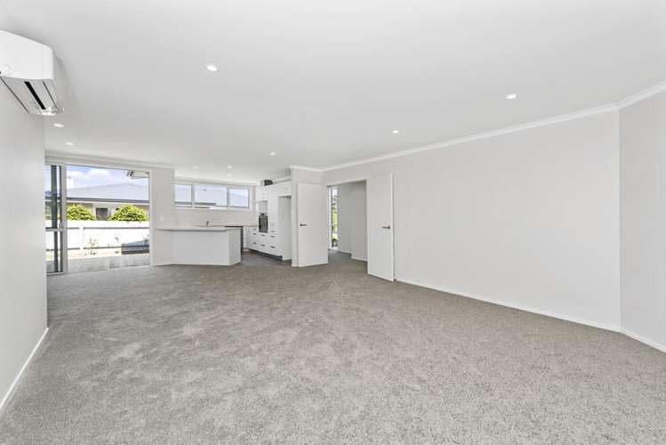 26b Churchill Road Judea_5
