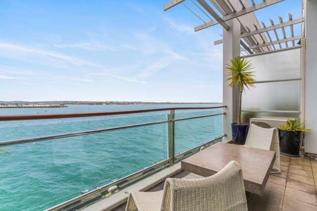 6/143 Quay Street 10015_2