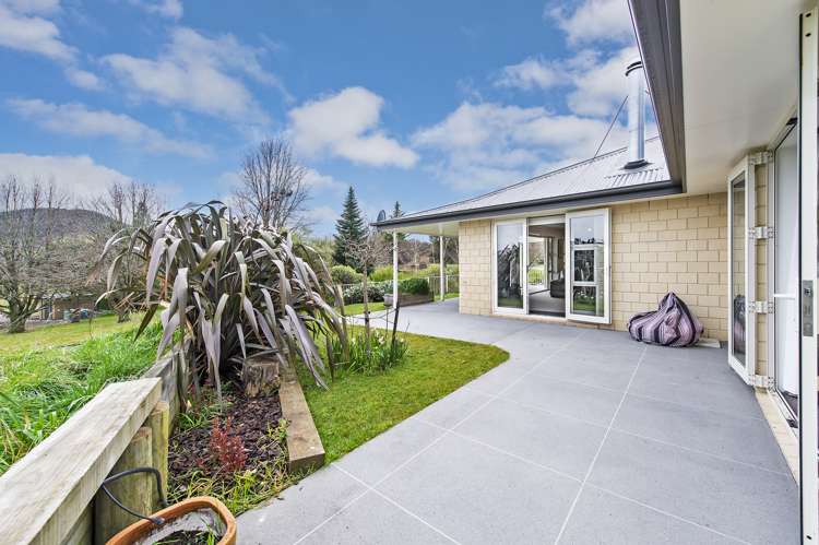 1/10 Valley Road Greta Valley_24