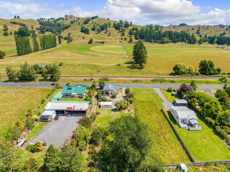 50 Totara St (State Highway 4) Taumarunui_17