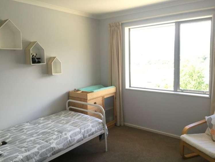 2 Carleton Place Toi Toi_8