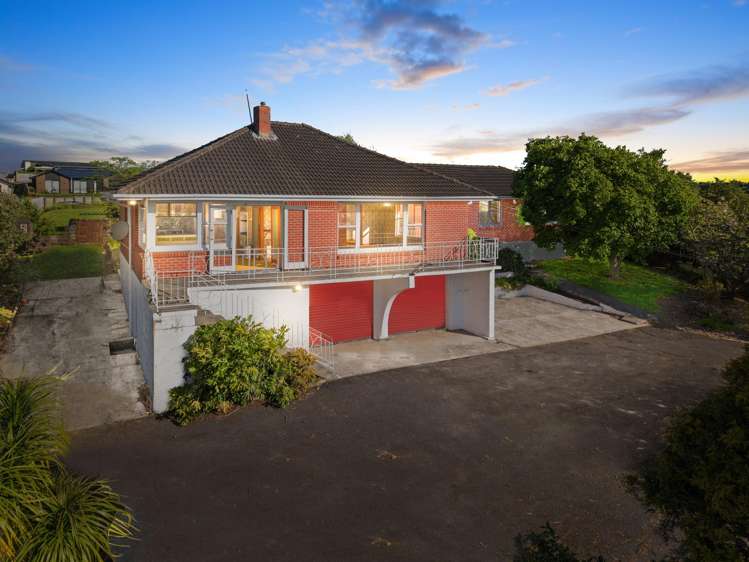 61 Dixon Road Glenview_5