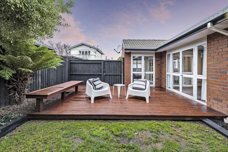 2/57 Cutts Road Russley_21