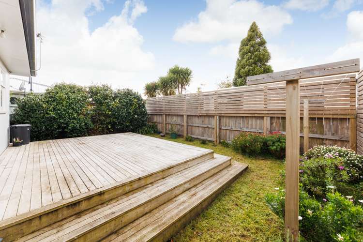 6 Long Melford Road Awapuni_17