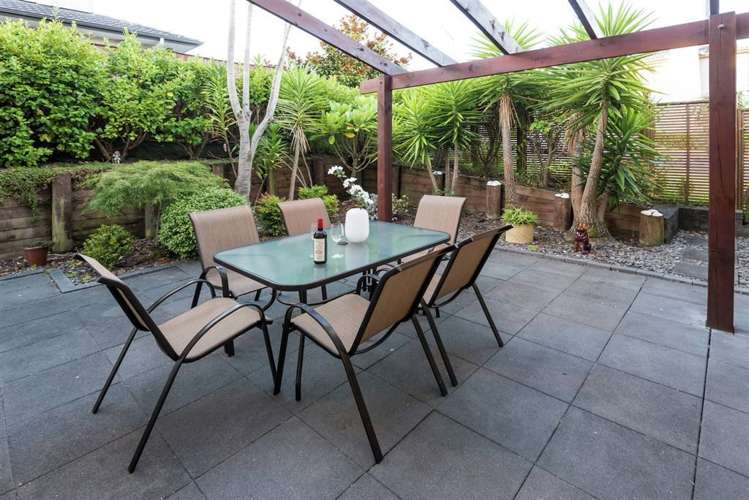 10 Chard Place Flat Bush_10