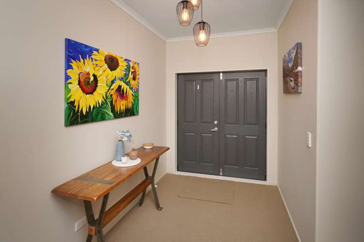 2 Ford Mews Springston_18