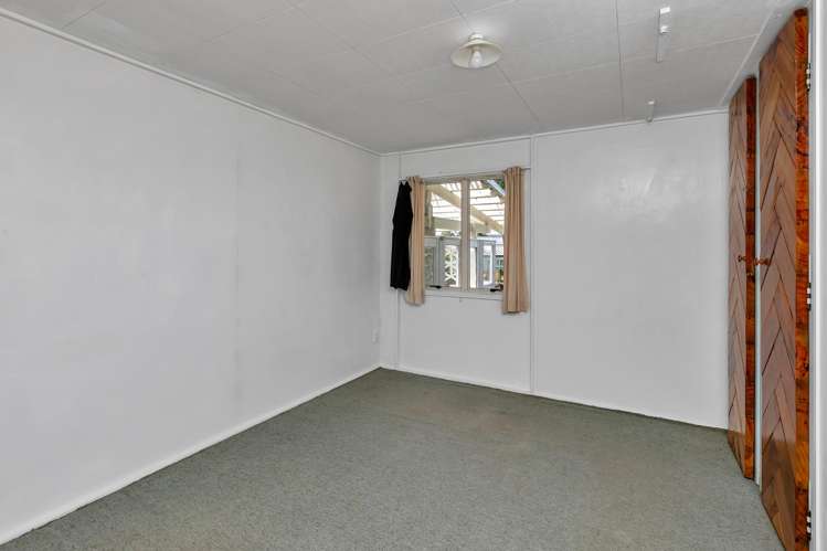 98 Paramount Parade Tikipunga_13