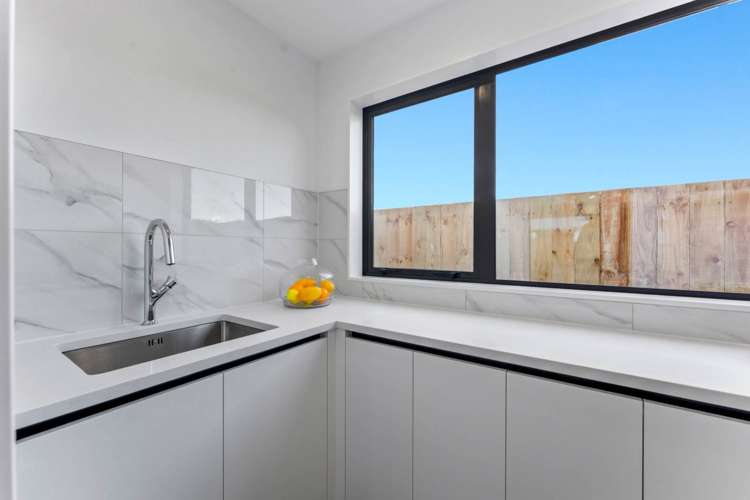 51 Derbyshire Lane Karaka_31