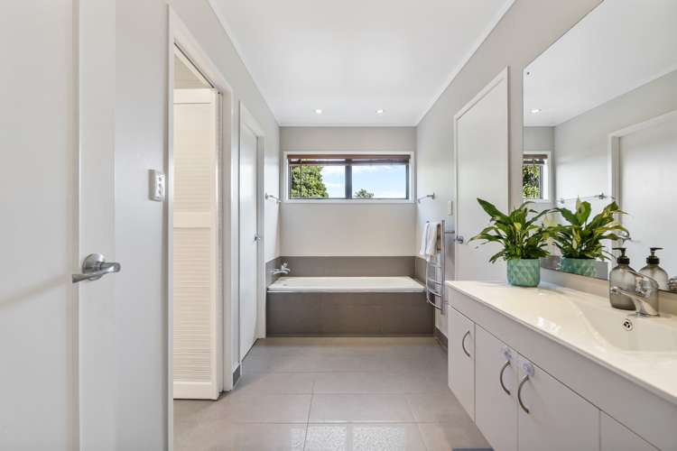 2/16 Manse Road Pahurehure_9