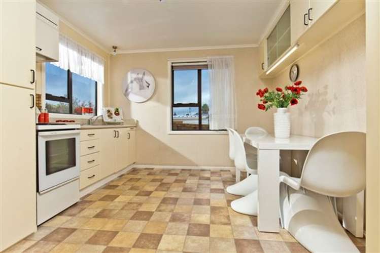 14 Coniston Avenue Te Atatu South_7