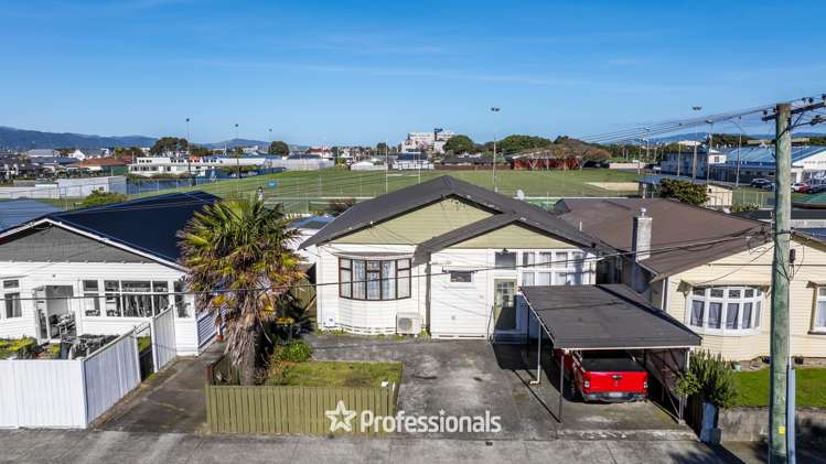 24 Bouverie Street Petone_23
