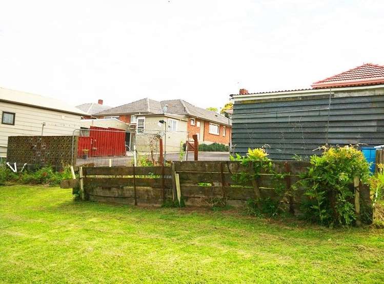 409 Richardson Road Mount Roskill_19