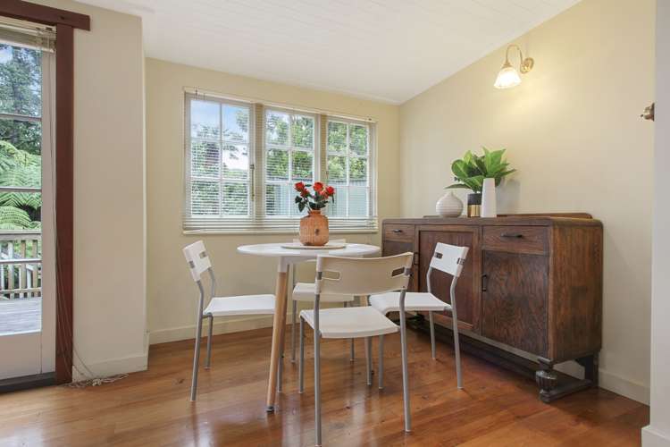 48 Huia Road Titirangi_10