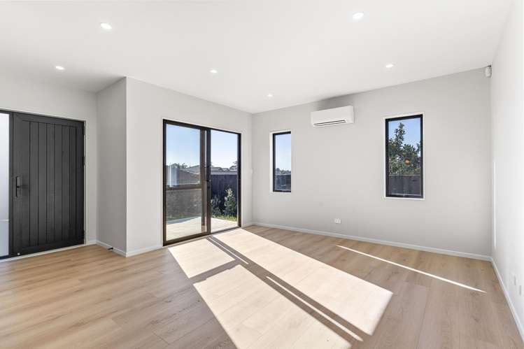 1-4/37 Barneys Farm Road_2